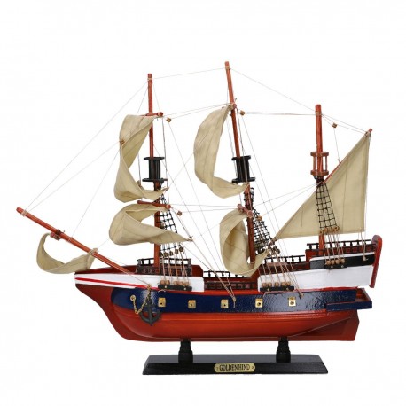 Barco Golden Hind Yijie